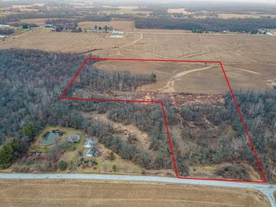 /international/us/county-road-213-marengo-oh-110106215103/