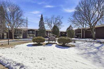 /international/us/1699-alcan-drive-menasha-wi-110106717874/