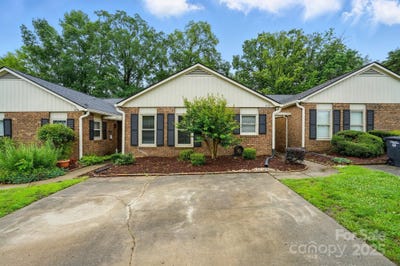 /international/us/656-ne-camrose-circle-ne-concord-nc-110100264822/