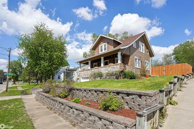 /international/us/306-e-13th-street-n-newton-ia-110107719147/
