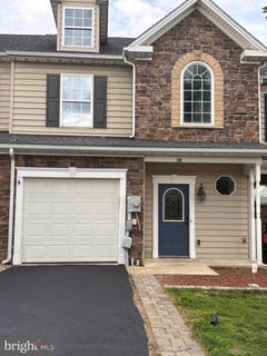 /international/us/204-whitley-drive-chambersburg-pa-110108362475/