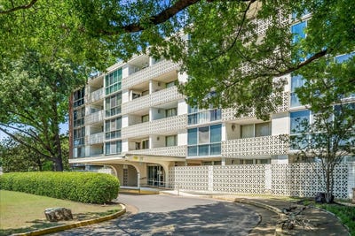 /international/us/3080-walnut-grove-rd-memphis-tn-110107992178/