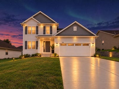 /international/us/436-yosemite-ave-hartford-wi-110119995026/
