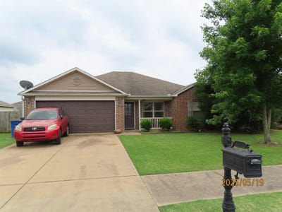 /international/us/12504-faulkner-crossing-drive-north-little-rock-ar-110099634528/