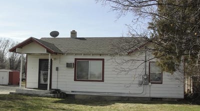 /international/us/1974-cromwell-ln-blackfoot-id-110108258782/