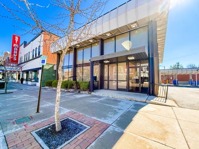 /international/us/125-w-spring-street-saint-marys-oh-110104161929/
