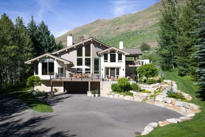 /international/us/116-baldy-view-lane-sun-valley-id-110108806161/