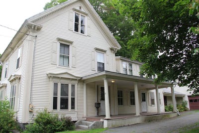 /international/us/39-pleasant-street-skowhegan-me-110100834772/