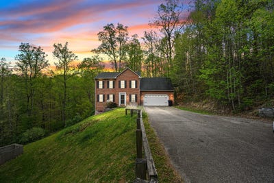 /international/us/7607-peebles-ln-sw-roanoke-va-110107418471/