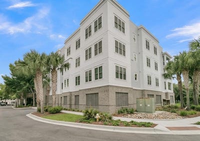 /international/us/200-river-landing-drive-charleston-sc-110119726674/