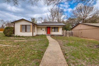 /international/us/421-w-8th-street-lancaster-tx-110107575511/