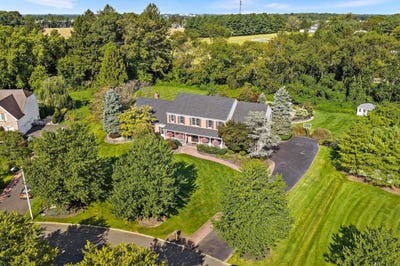 /international/us/357-peter-forman-drive-freehold-nj-110110239645/
