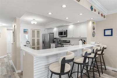 /international/us/4800-highway-a1a-vero-beach-fl-110108920005/
