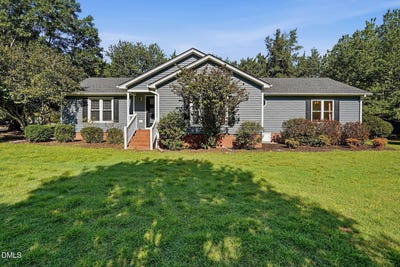 /international/us/100-farmington-drive-clayton-nc-110120123466/
