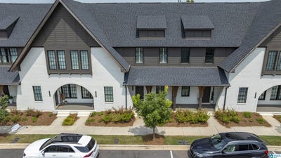 /international/us/1040-windsor-drive-hoover-al-110119728137/