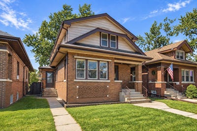 /international/us/12604-elm-street-blue-island-il-110120423383/