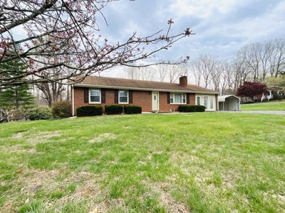 /international/us/400-woodland-cir-lynchburg-va-110120410716/