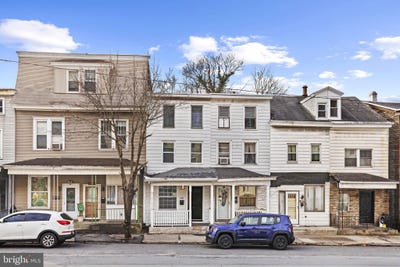 /international/us/120-w-centre-street-ashland-pa-110106324316/