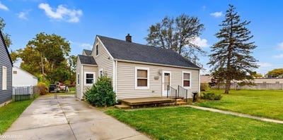 /international/us/17914-birmingham-street-roseville-mi-110103115548/