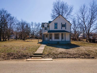 /international/us/108-e-orange-ave-caney-ks-110106027736/