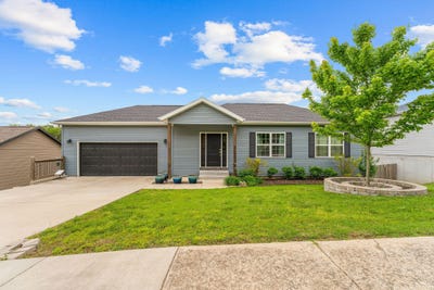 /international/us/127-rock-ridge-road-branson-mo-110107787563/