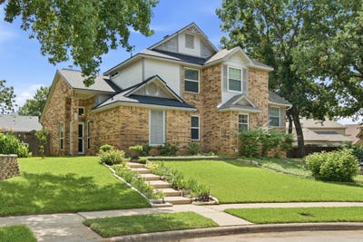 /international/us/2702-ansley-court-euless-tx-110108882613/