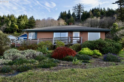 /international/us/29135-ellensburg-ave-goldbeach-or-110105636569/