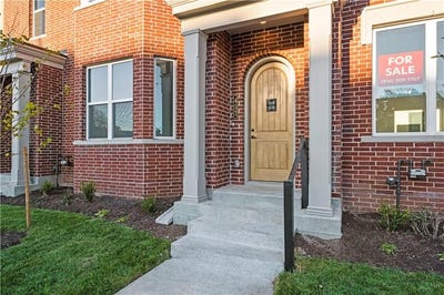/international/us/457-sw-longview-boulevard-lee-s-summit-mo-110087435994/