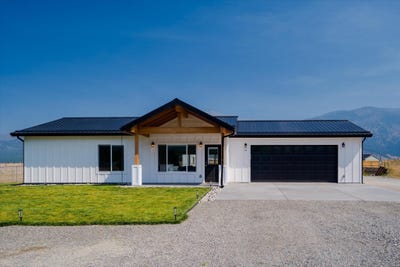 /international/us/31-moccasin-lane-thompson-falls-mt-110119483631/