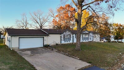 /international/us/31527-tonys-point-gravois-mills-mo-110103533412/