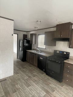 /international/us/100-7th-ave-s-park-falls-wi-110096756332/