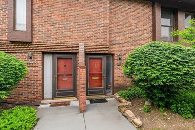 /international/us/2806-downing-way-columbus-oh-110120487222/