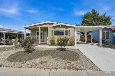 /international/us/716-liberty-ln-emmett-id-110119729660/