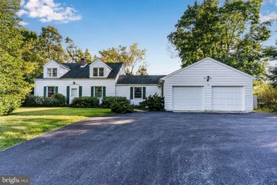 /international/us/1819-high-street-camp-hill-pa-110120586804/