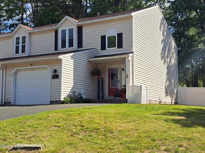 /international/us/59-deer-run-drive-ballston-spa-ny-110108610500/
