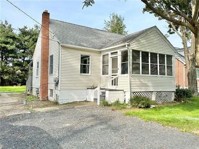 /international/us/346-meadow-avenue-newburgh-ny-110095478158/