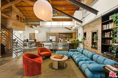 /international/us/120-mildred-ave-venice-ca-110107340185/