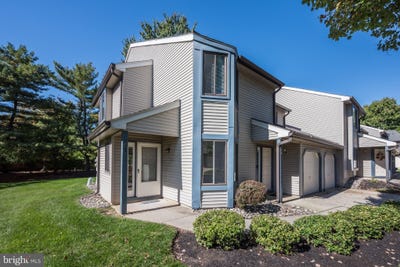 /international/us/305-kettering-court-marlton-nj-110120665128/