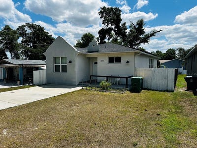 /international/us/606-w-voorhis-avenue-deland-fl-110108947148/
