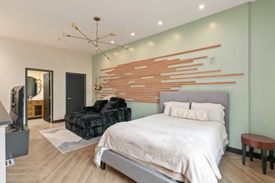 /international/us/400-e-locust-street-des-moines-ia-110107552235/