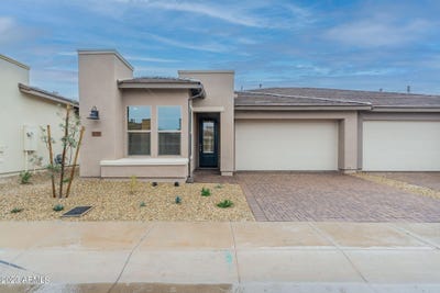 /international/us/331-e-citrus-hollow-way-queen-creek-az-110100807249/