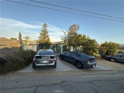 /international/us/5349-norwood-riverside-ca-110120086582/