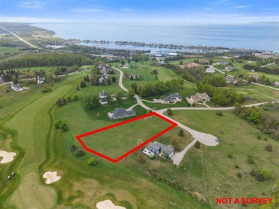 /international/us/200-crooked-tree-petoskey-mi-110108443653/