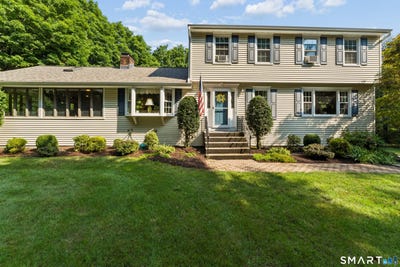 /international/us/24-purdy-hill-road-monroe-ct-110109823081/