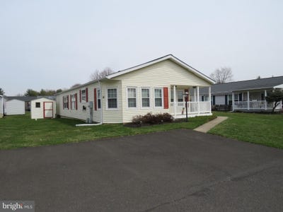 /international/us/59-wildflower-court-new-hope-pa-110106953692/