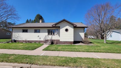 /international/us/418-hogan-st-antigo-wi-110106955084/