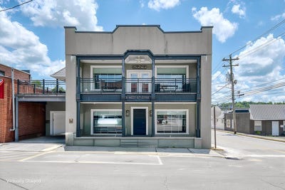 /international/us/31-w-fifth-street-crossville-tn-110100469274/