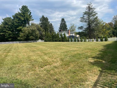 /international/us/19205-liberty-mill-road-germantown-md-110108078468/
