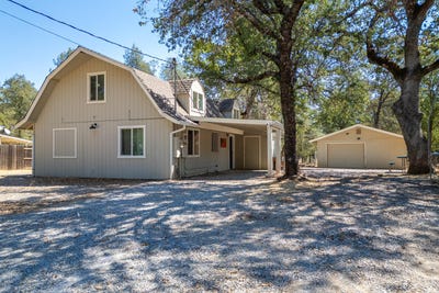 /international/us/13911-blue-ridge-drive-redding-ca-110101663407/