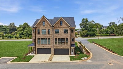 /international/us/5210-n-church-street-greensboro-nc-110106951602/